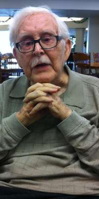 Robert E. Longacre, American linguist., dies at age 92